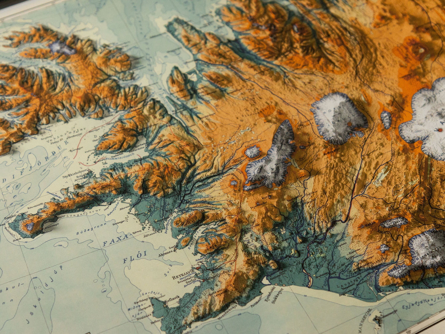 Iceland Map - 2D Print - Iceland Geology - Vintage - Shaded Relief Map - retro map - kopavogur - hekla - Reykjavik - Keflavik - Geysir